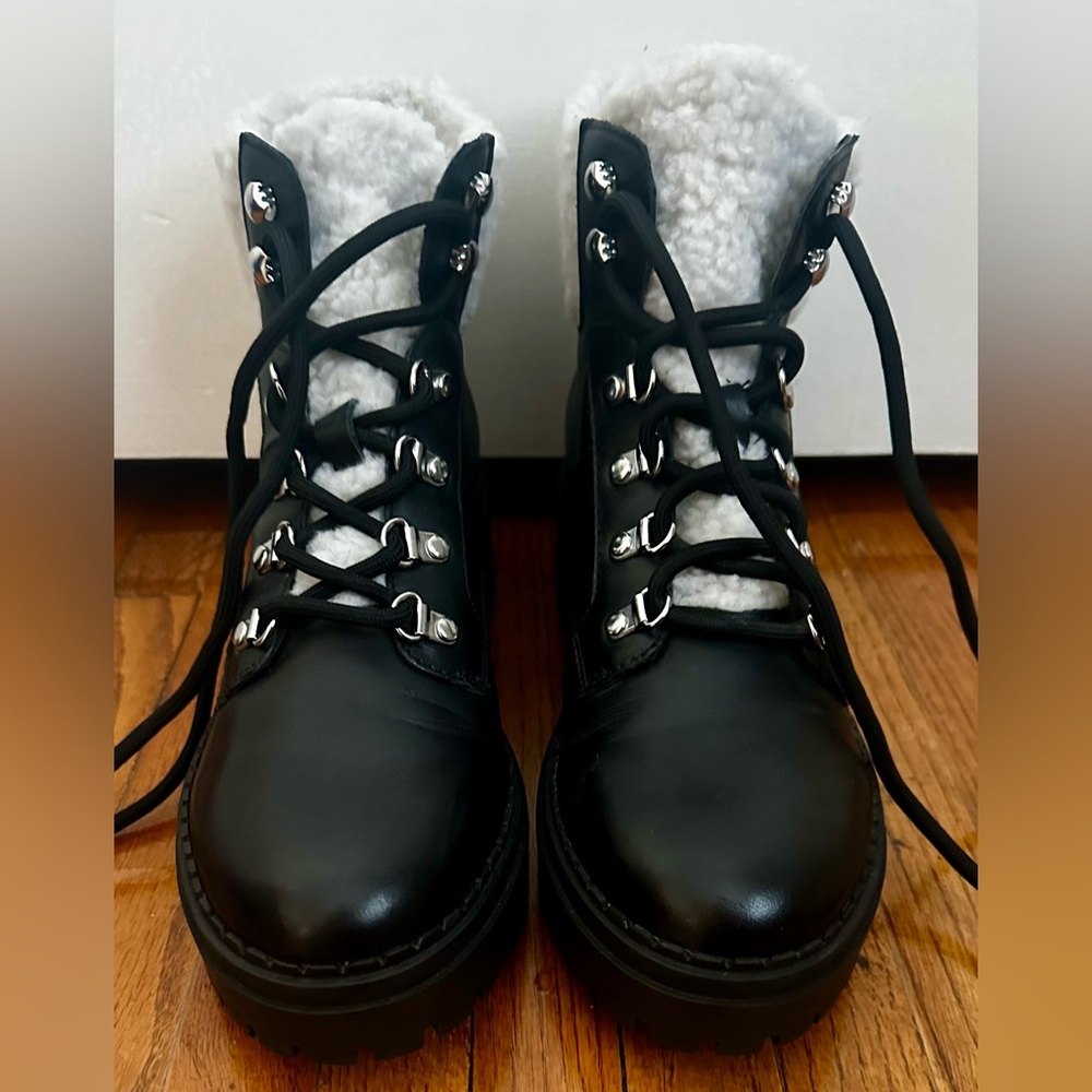 Marc Fisher lugg sole boots size 7/7.5